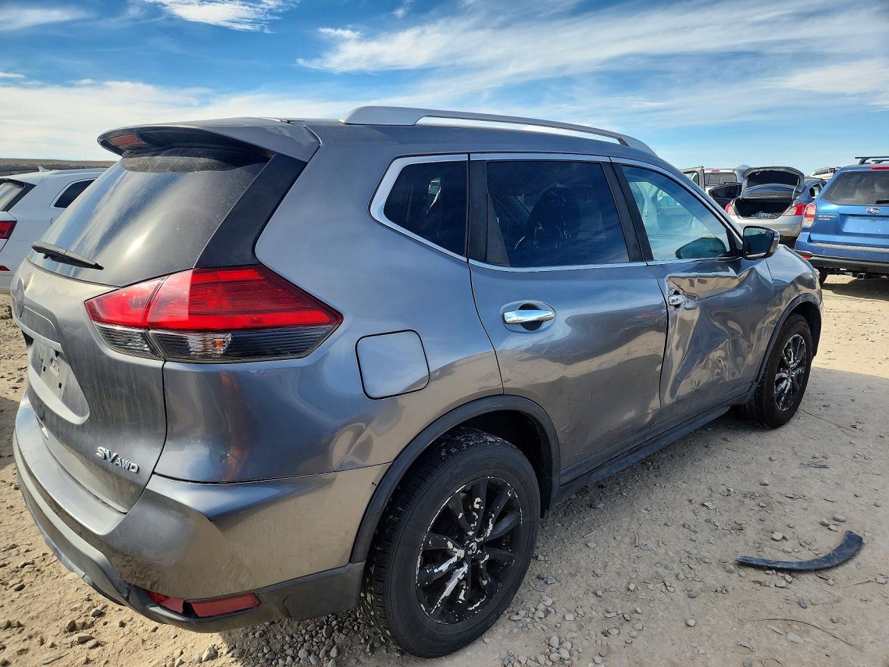 2017 Nissan Rogue Sv - zdjęcie 3