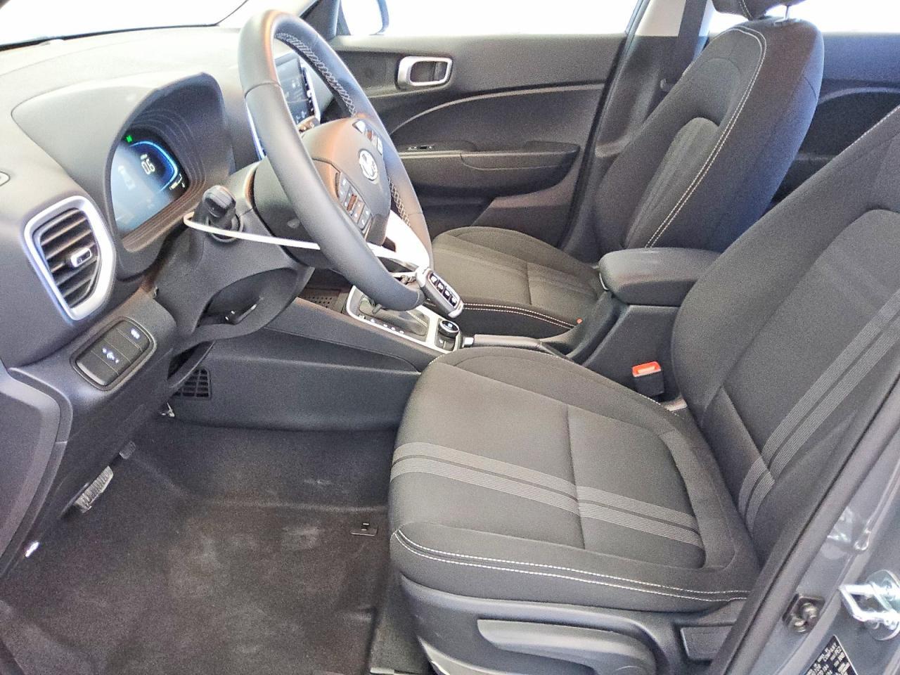 2026 Hyundai Venue Sel - zdjęcie 7