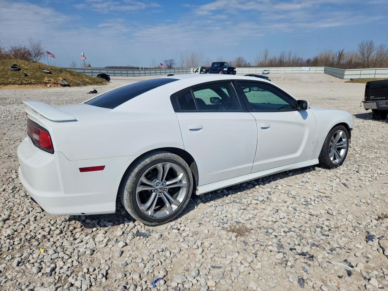 2014 Dodge Charger R - zdjęcie 3