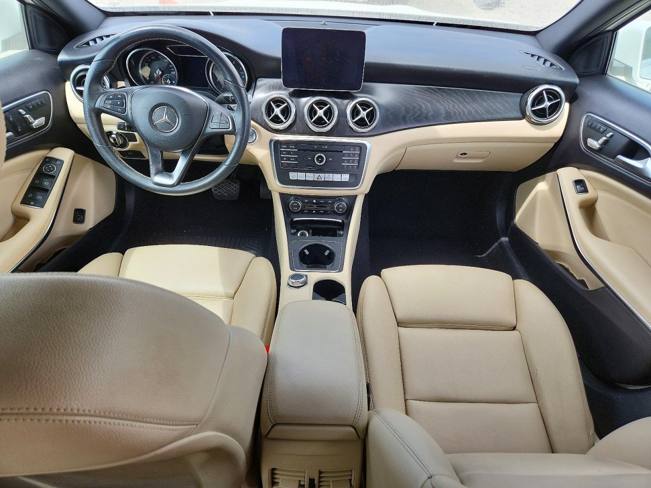 2020 Mercedes-Benz Gla 250 - zdjęcie 8