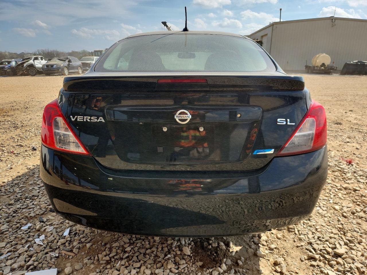 2014 Nissan Versa S - zdjęcie 6