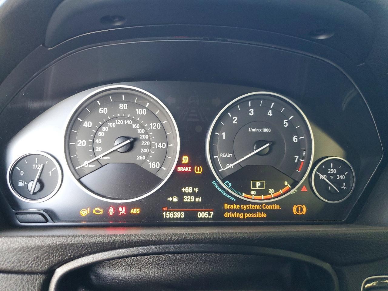 2015 BMW 328 I - zdjęcie 9