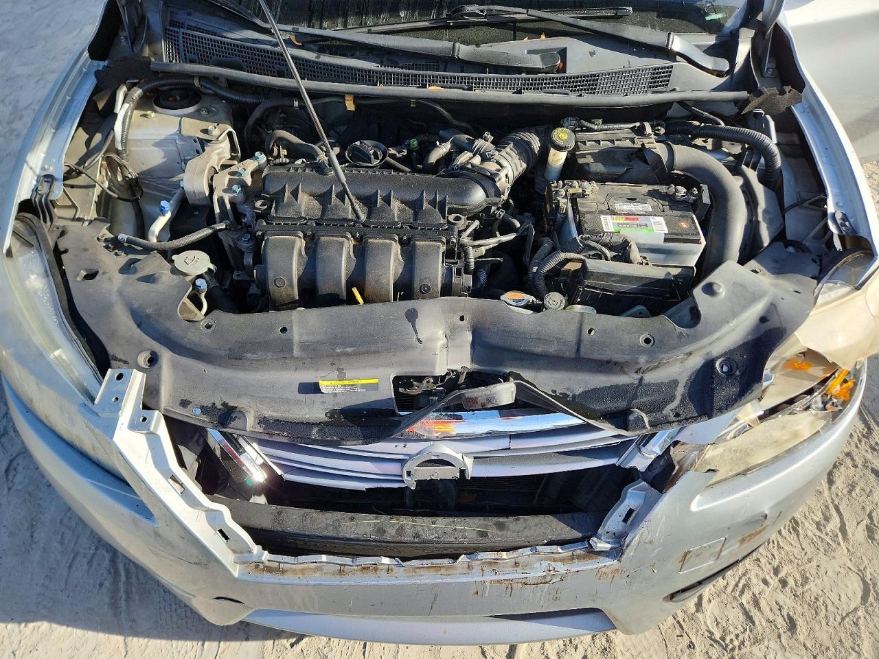 2014 Nissan Sentra S - zdjęcie 21