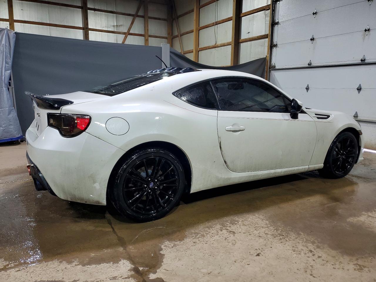 Subaru BRZ - zdjęcie 3