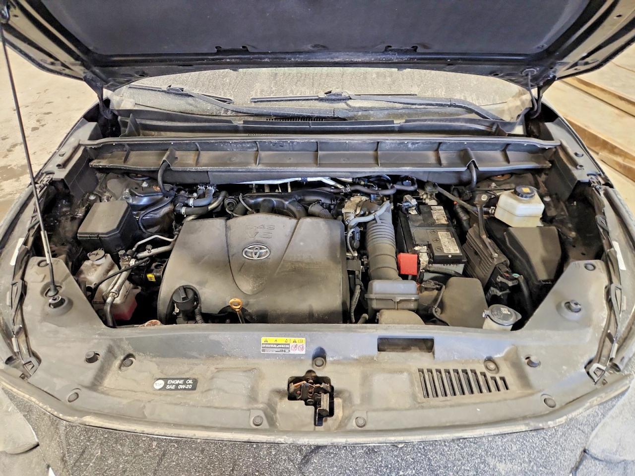 2021 Toyota Highlander L - zdjęcie 12