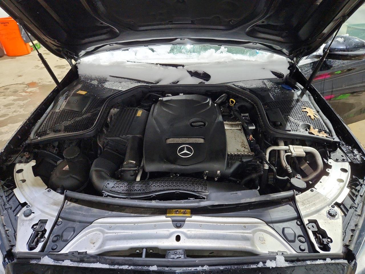 2016 Mercedes-Benz C 300 4Matic - zdjęcie 11