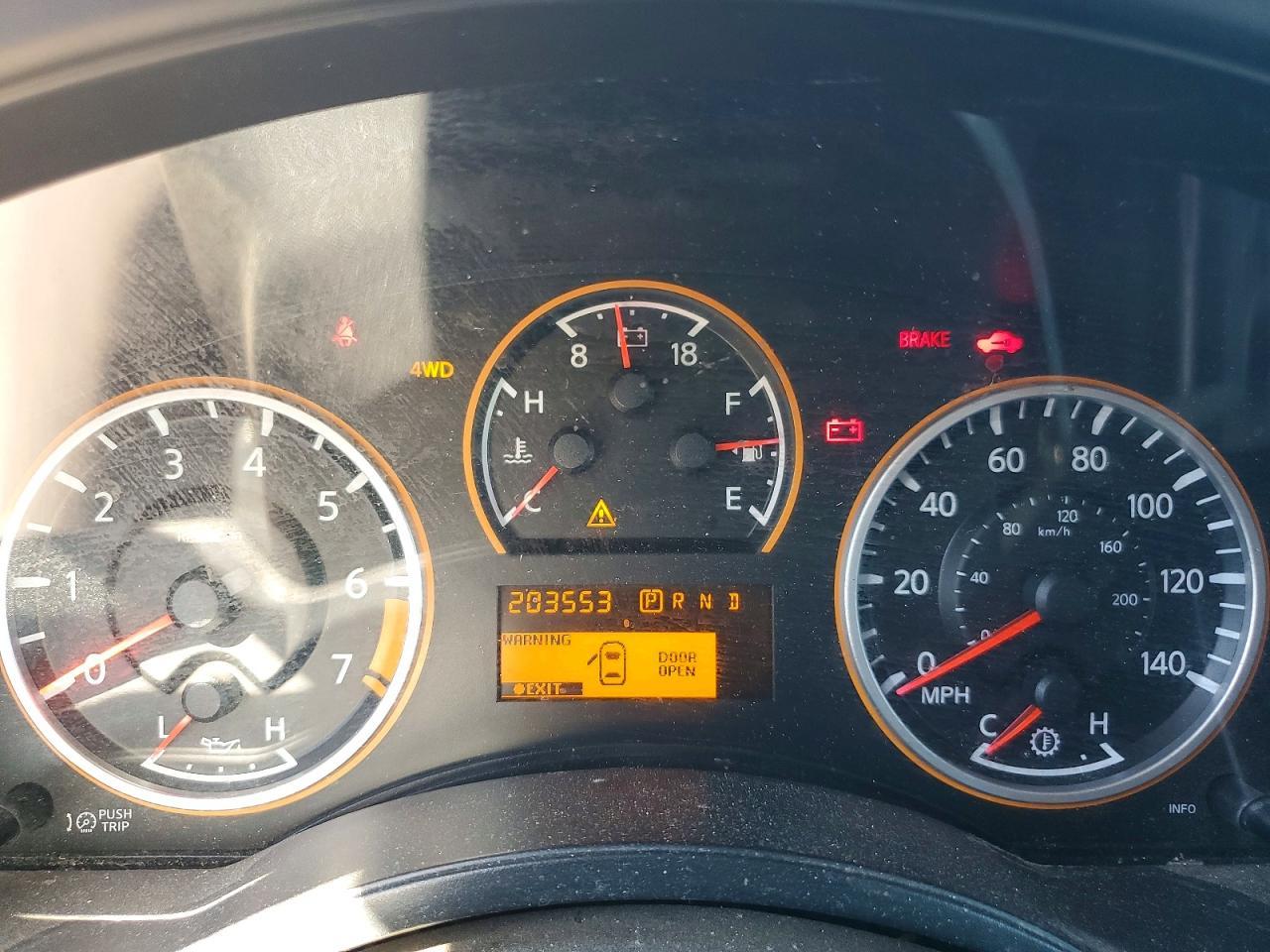 2015 Nissan Armada Sv - zdjęcie 9