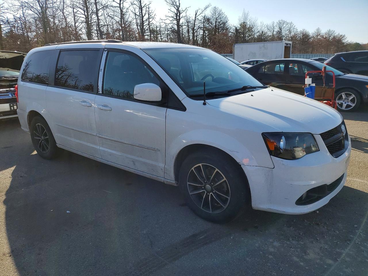 2017 Dodge Grand Caravan Gt - zdjęcie 4
