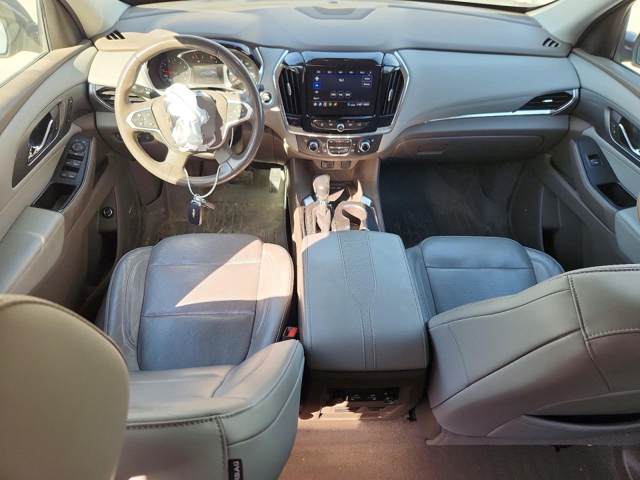 2021 Chevrolet Traverse Premier - zdjęcie 8