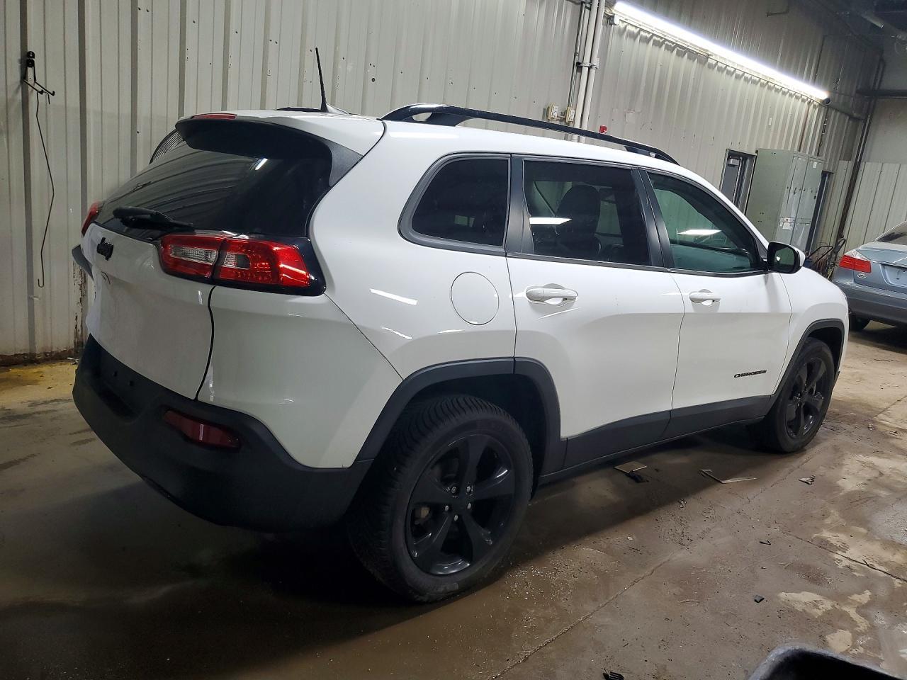 2018 Jeep Cherokee Latitude - zdjęcie 3