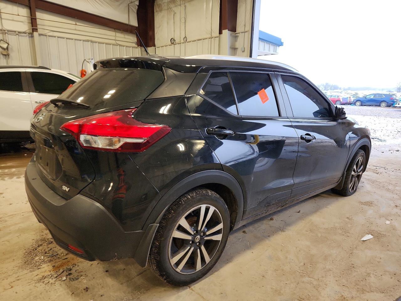 2019 Nissan Kicks Sv - zdjęcie 3