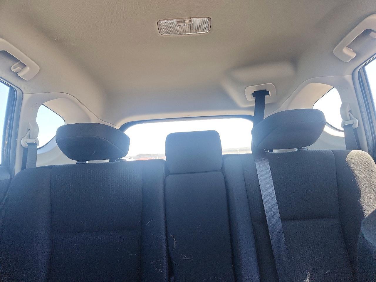 2018 Toyota Rav4 Le - zdjęcie 10