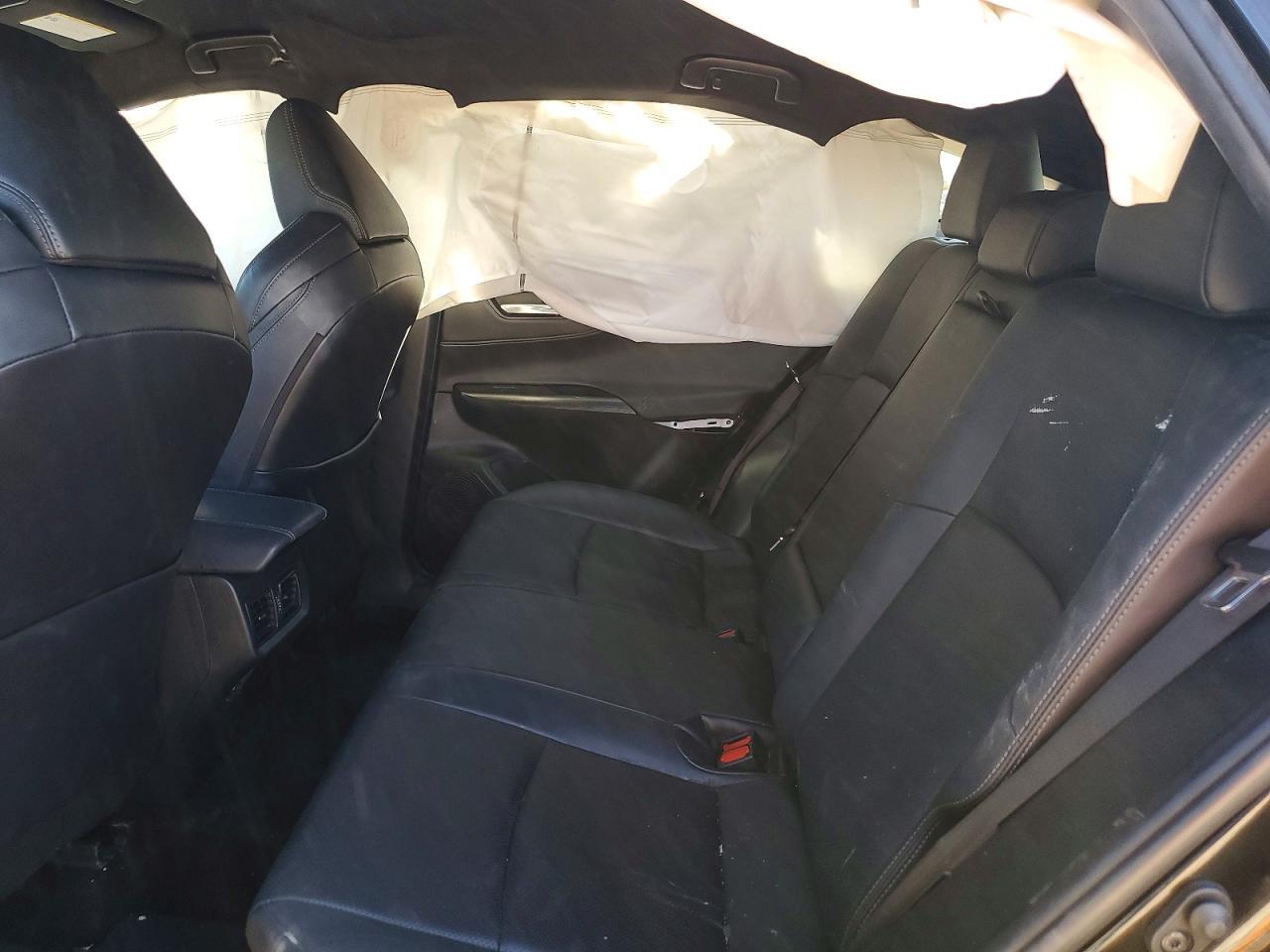 2024 Toyota Venza Limited - zdjęcie 11