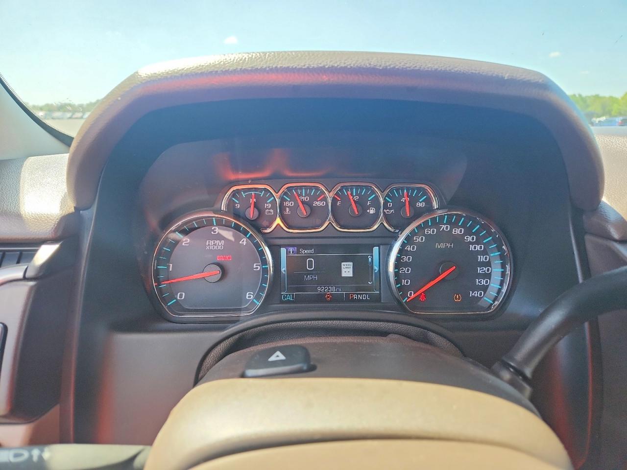 2018 Chevrolet Tahoe C1500 Lt - zdjęcie 9