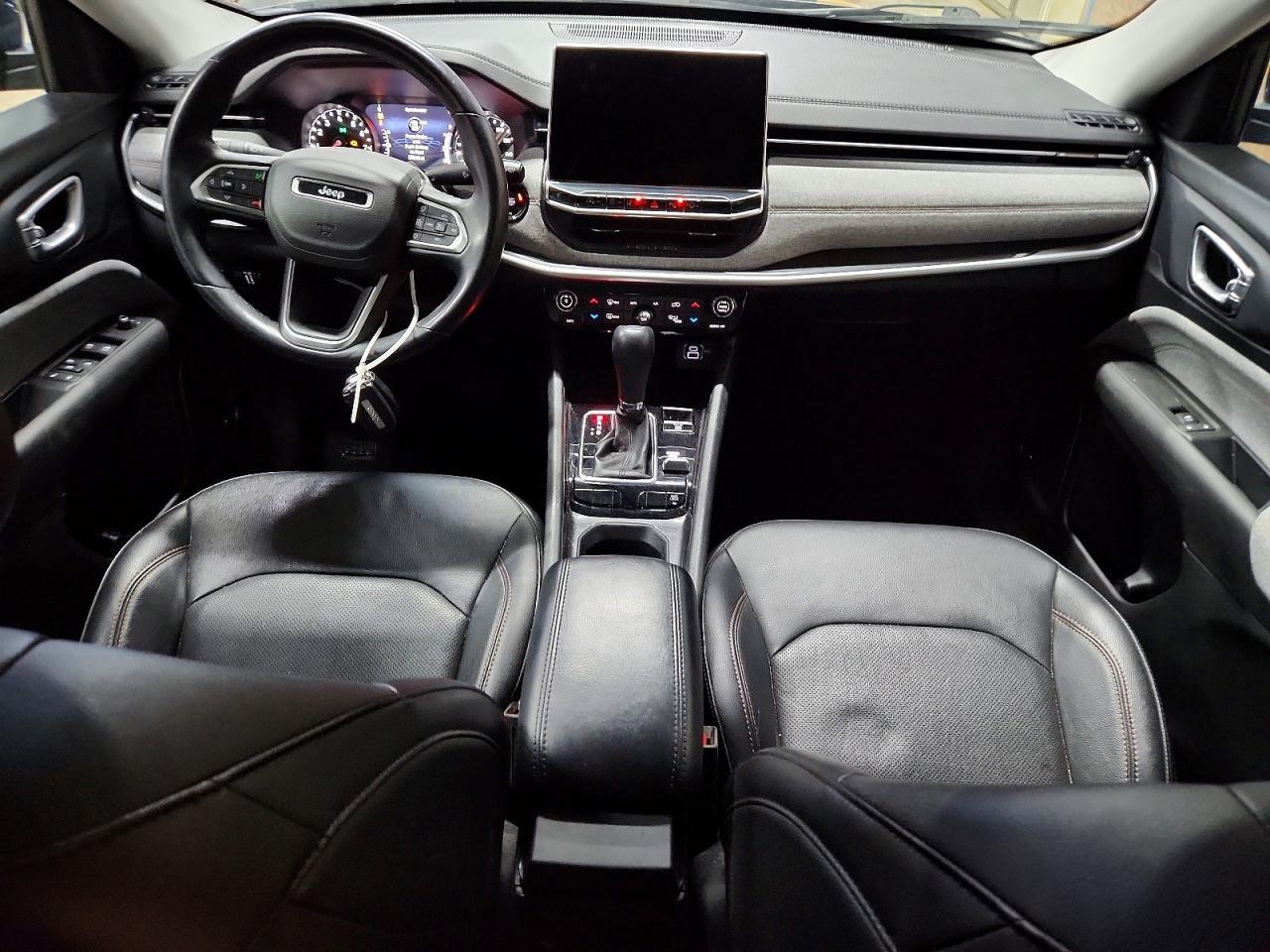 2022 Jeep Compass Latitude Lux - zdjęcie 8