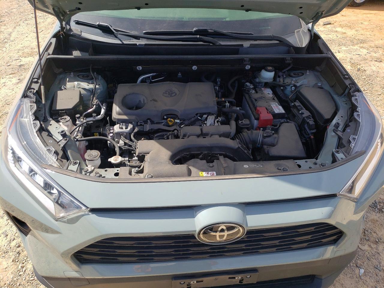 2021 Toyota Rav4 Xle - zdjęcie 12