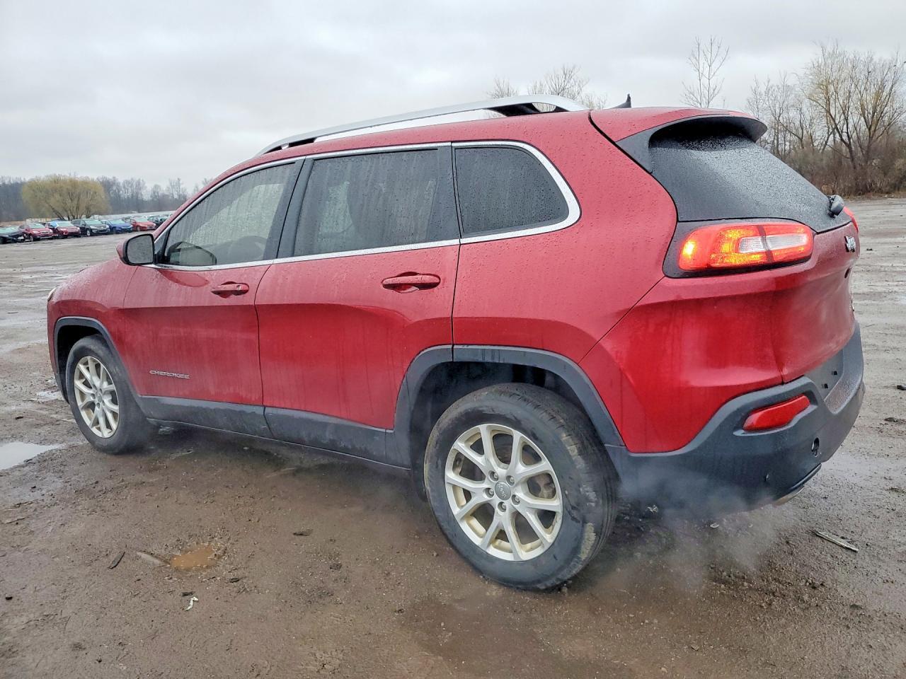 2016 Jeep Cherokee Latitude - zdjęcie 2