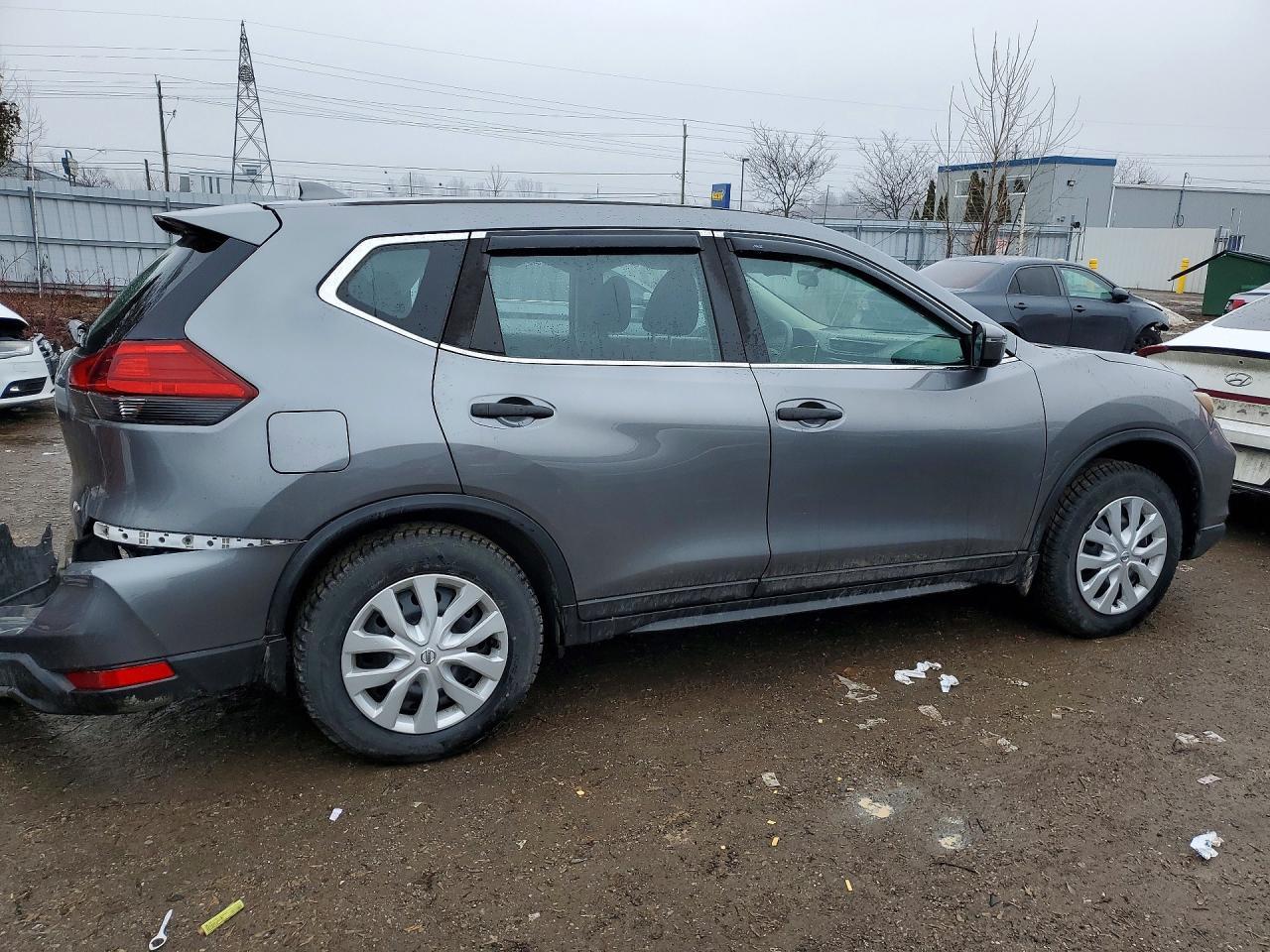 2017 Nissan Rogue S - zdjęcie 3