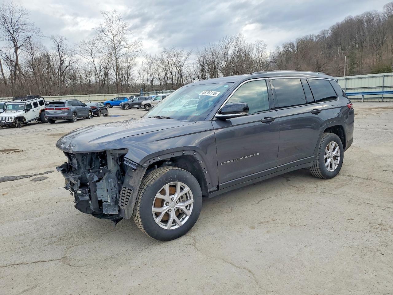 2022 Jeep Grand Cherokee L Limited - zdjęcie główne
