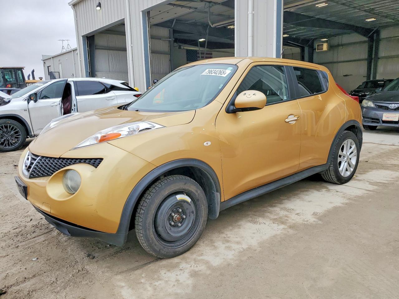 2013 Nissan Juke S - zdjęcie główne
