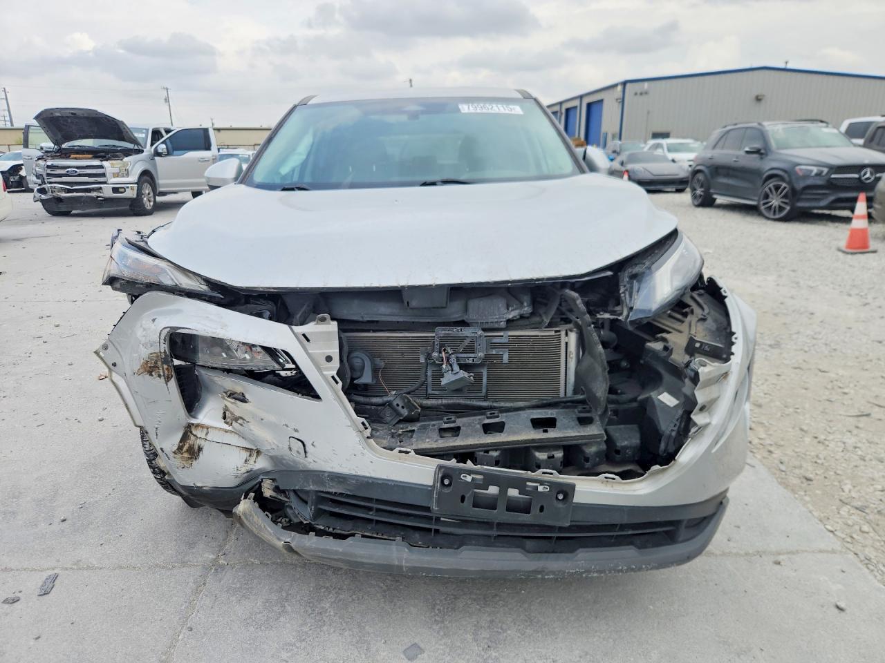 2023 Nissan Rogue Sv - zdjęcie 5