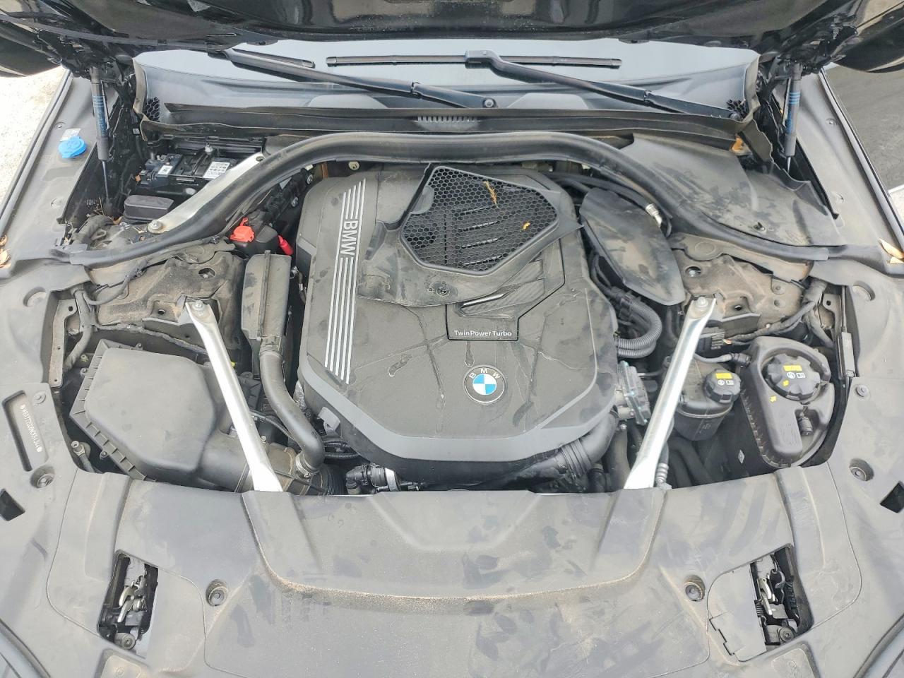 2022 BMW 740 I - zdjęcie 11