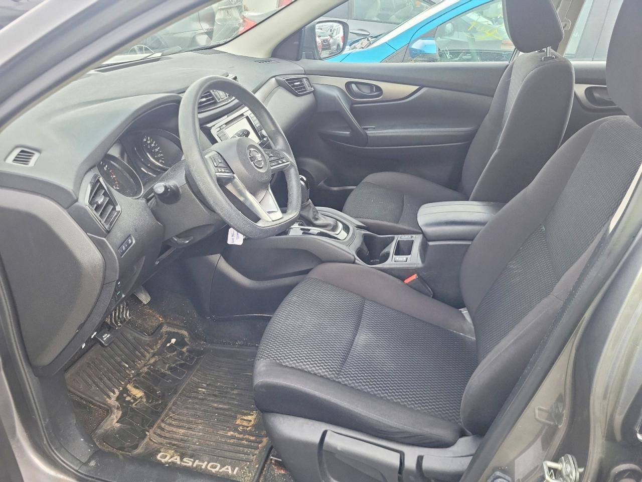 2020 Nissan Rogue Sport S - zdjęcie 7