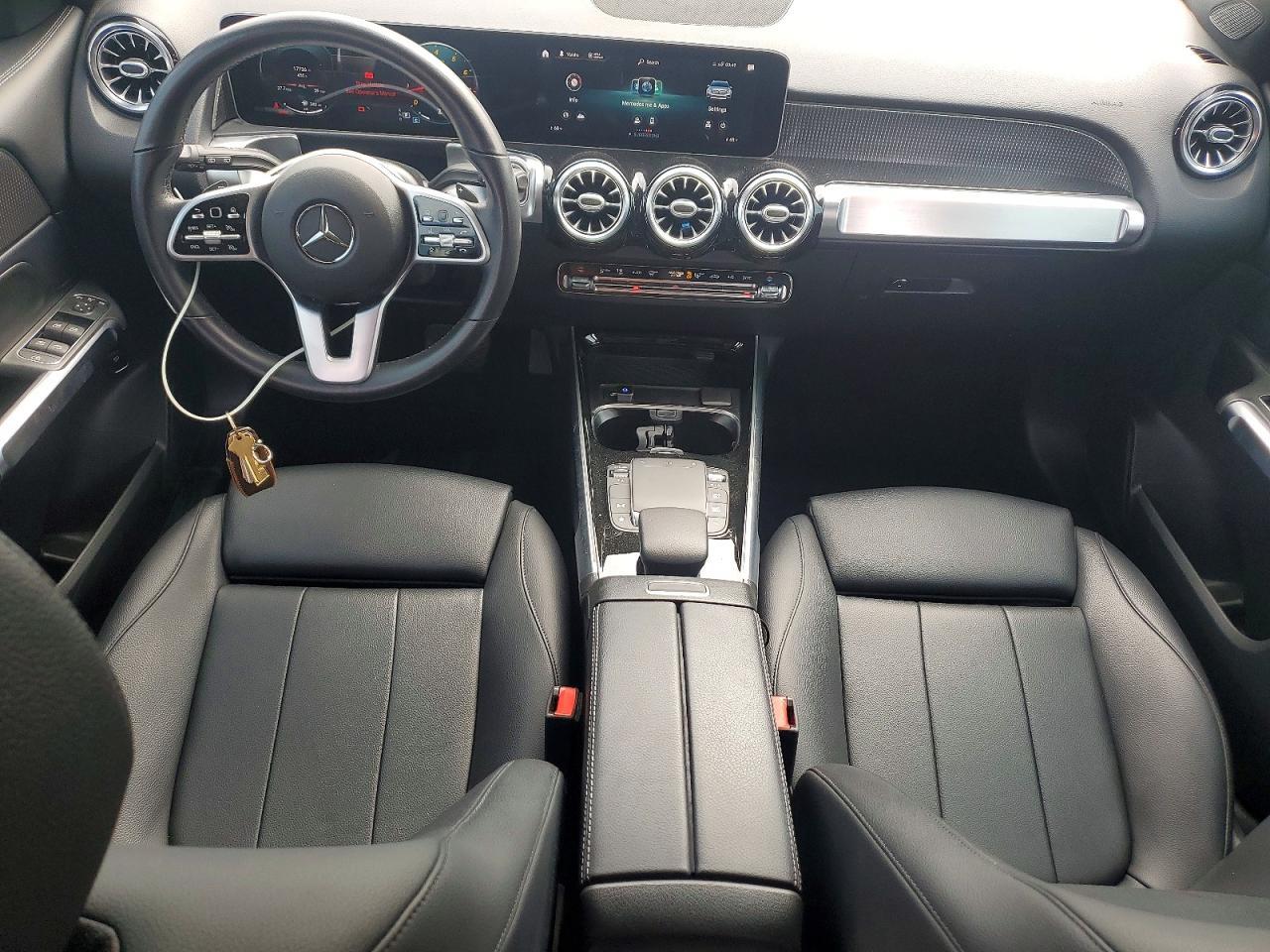 2021 Mercedes-Benz Glb 250 - zdjęcie 8