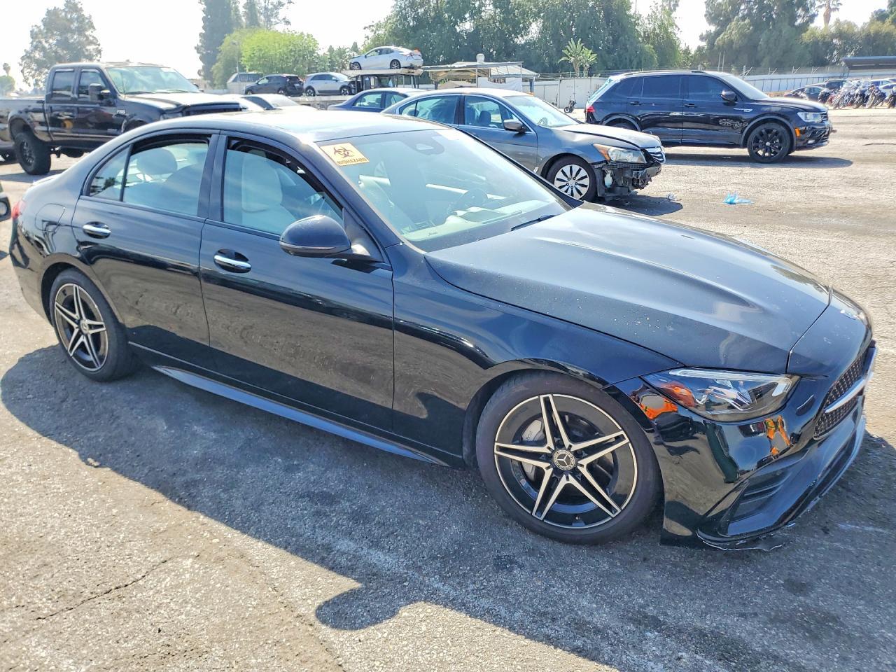 2022 Mercedes-Benz C 300 - zdjęcie 4
