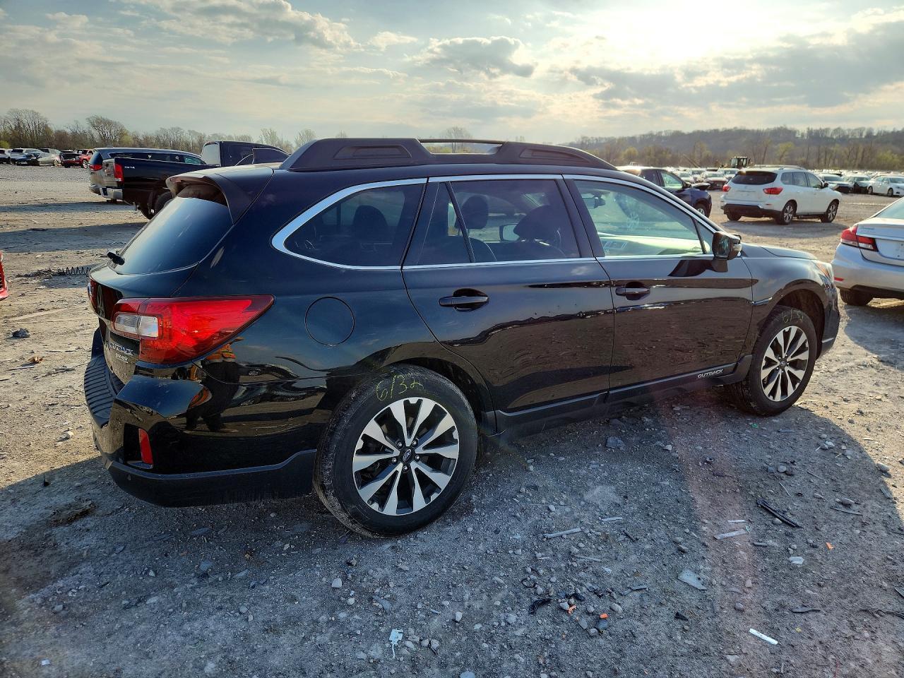2017 Subaru Outback 2.5I Limited - zdjęcie 3