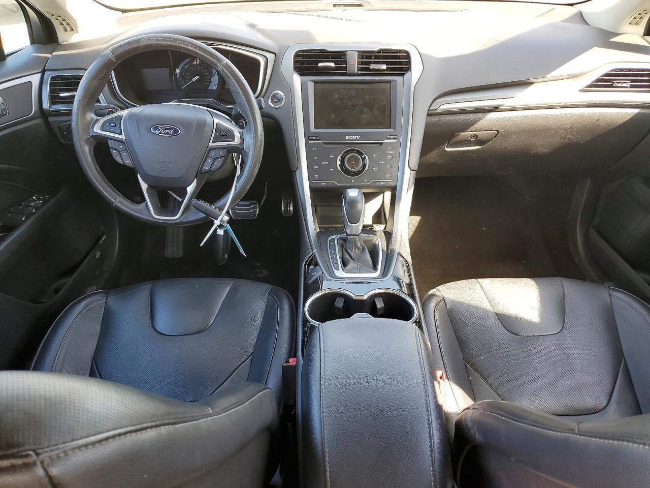 2014 Ford Fusion Titanium - zdjęcie 8