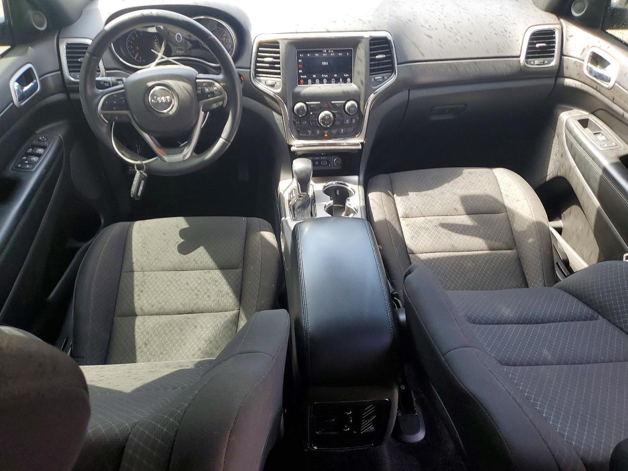 2018 Jeep Grand Cherokee Laredo - zdjęcie 8