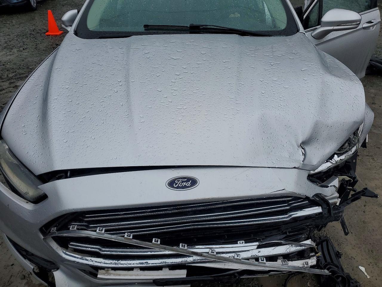 2014 Ford Fusion Titanium Phev - zdjęcie 11