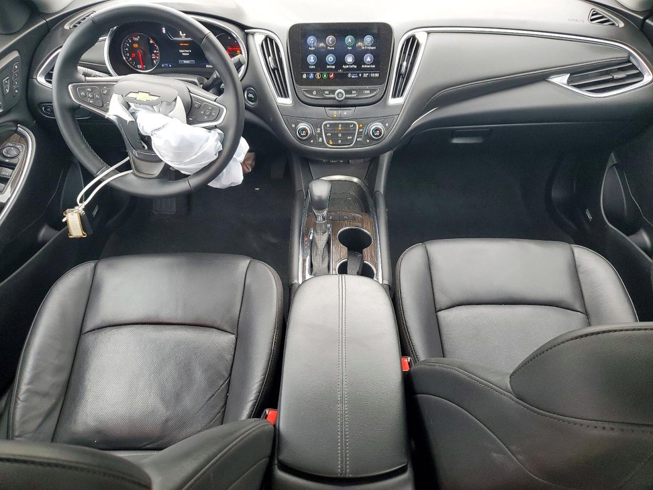 2024 Chevrolet Malibu Premier - zdjęcie 8