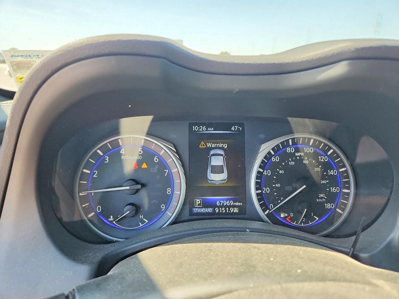 2018 Infiniti Q60 - zdjęcie 9
