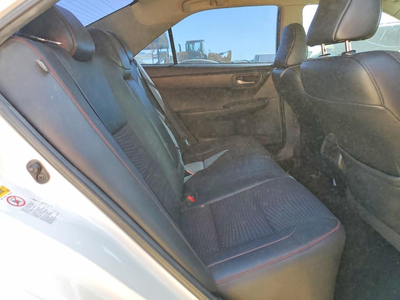 2015 Toyota Camry Se - zdjęcie 10