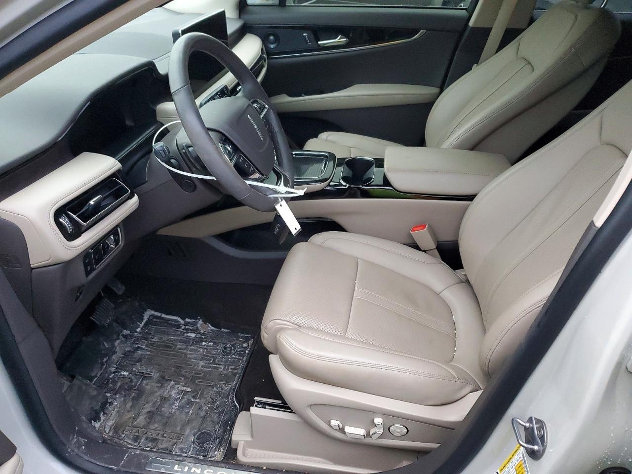 2023 Lincoln Nautilus Reserve - zdjęcie 7