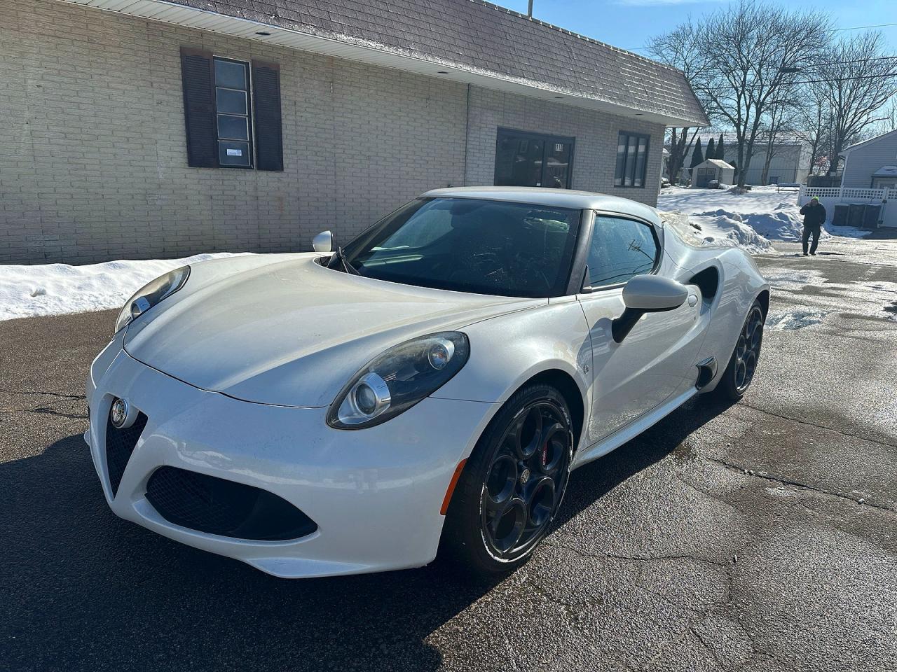 2016 Alfa Romeo 4C - zdjęcie 2