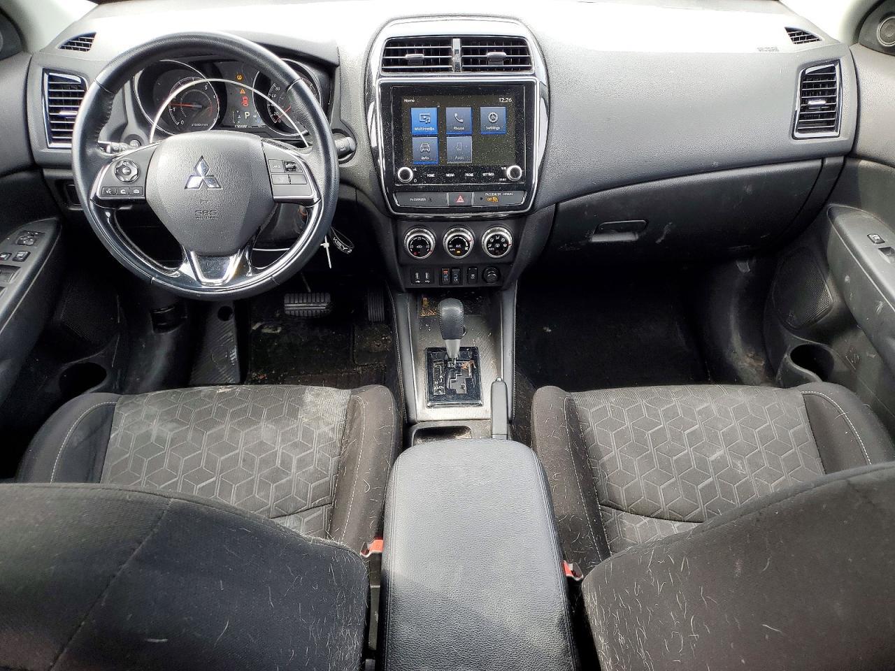 2021 Mitsubishi Rvr - zdjęcie 8