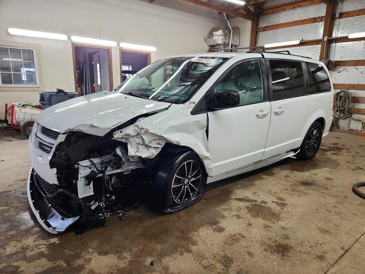 2019 Dodge Grand Caravan Gt - zdjęcie główne