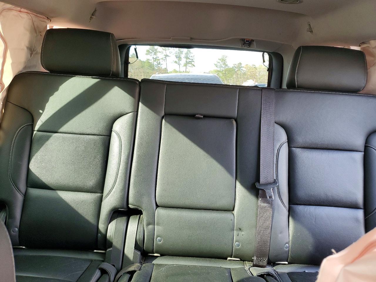2016 Chevrolet Tahoe C1500 Lt - zdjęcie 10