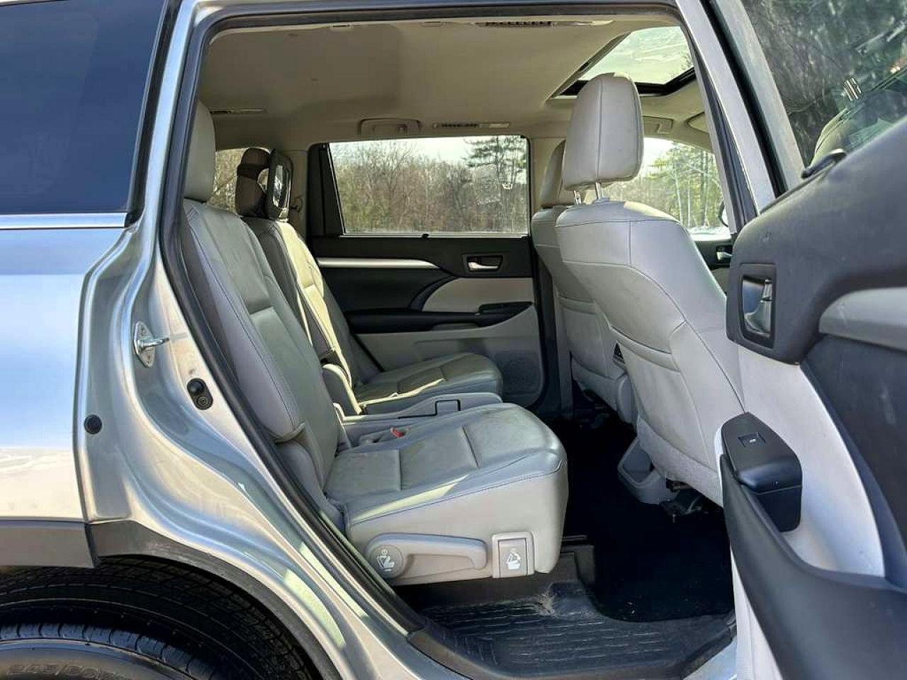 2019 Toyota Highlander Xle - zdjęcie 7