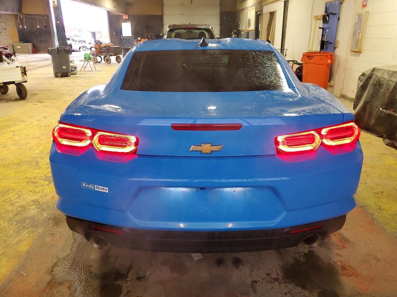 2023 Chevrolet Camaro Ls - zdjęcie 6