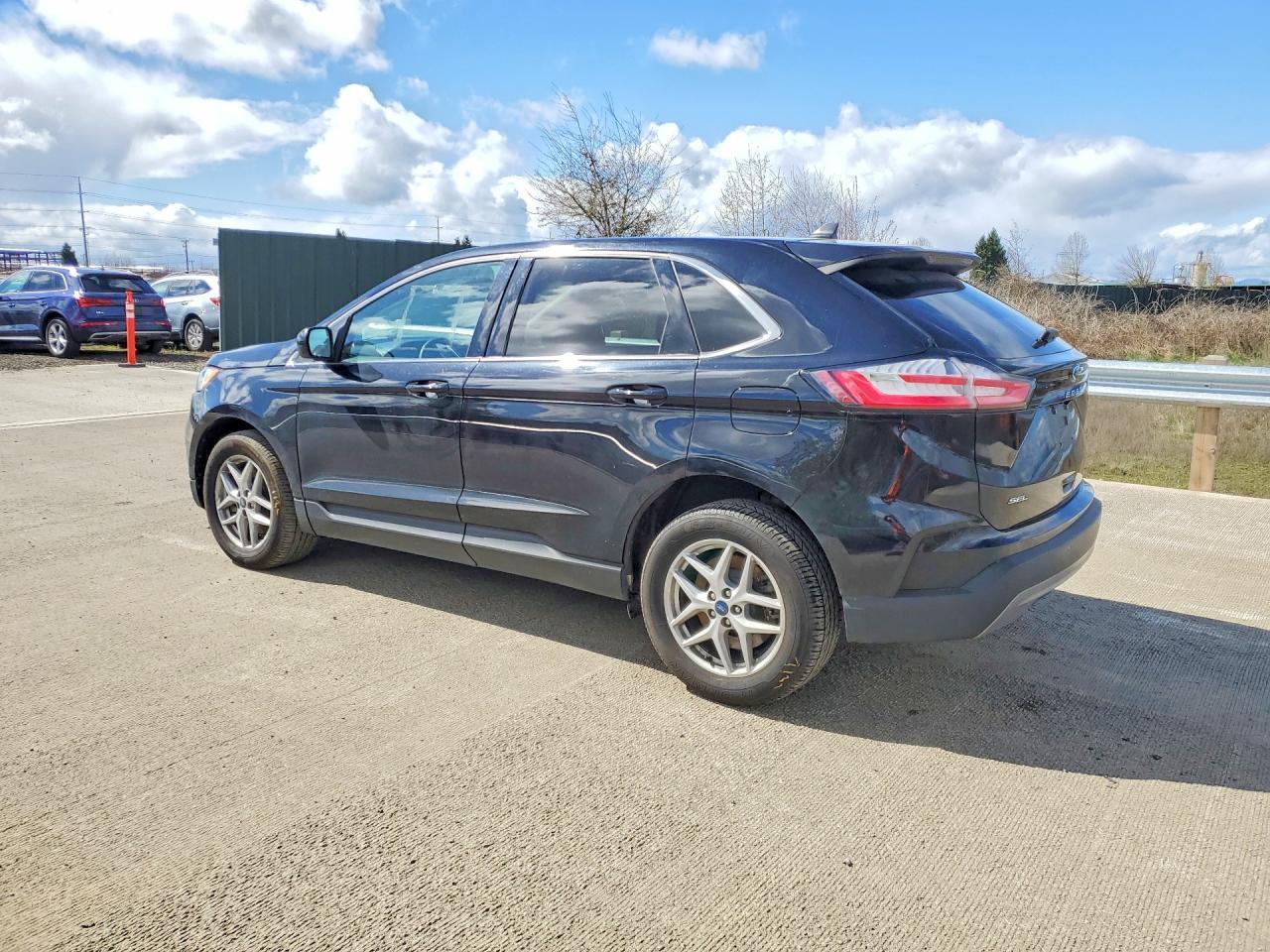 2022 Ford Edge Sel - zdjęcie 2