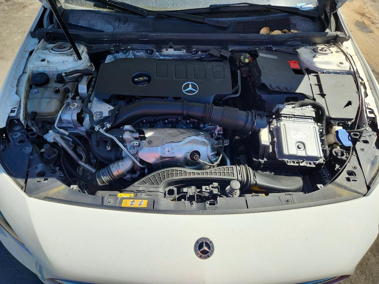 2020 Mercedes-Benz A 220 - zdjęcie 11