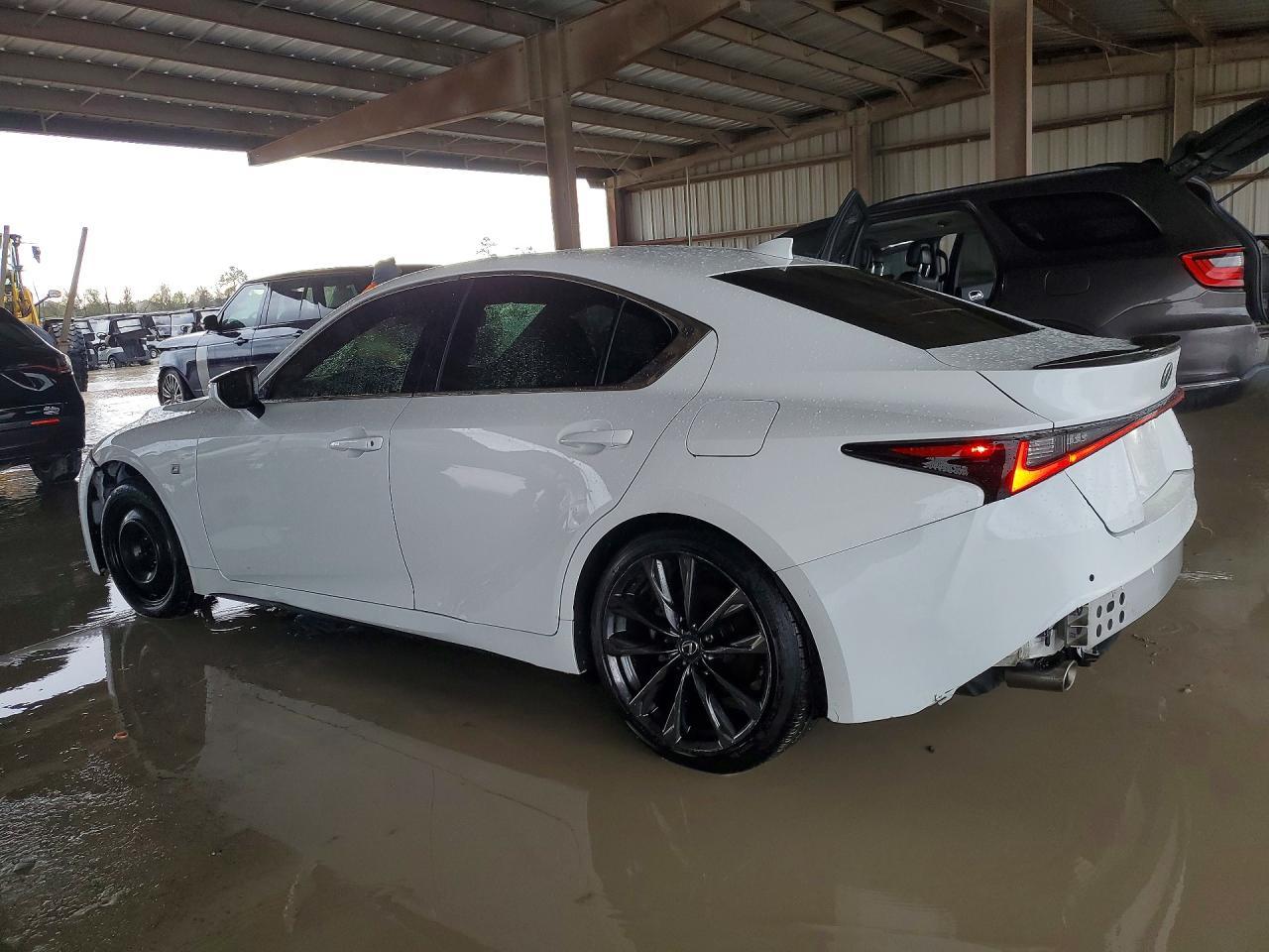 2023 Lexus Is 350 F Sport - zdjęcie 2