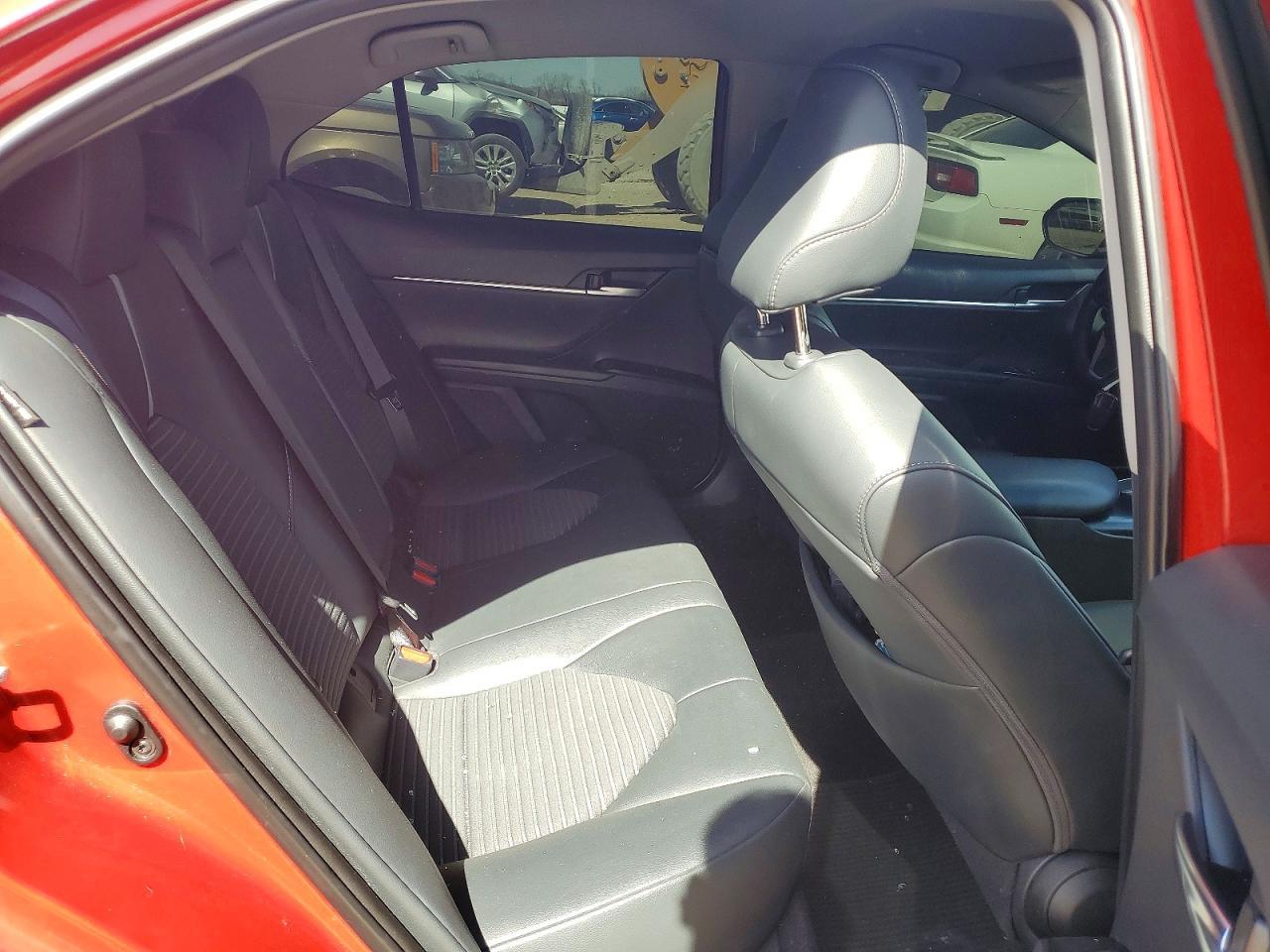 2019 Toyota Camry Se - zdjęcie 10