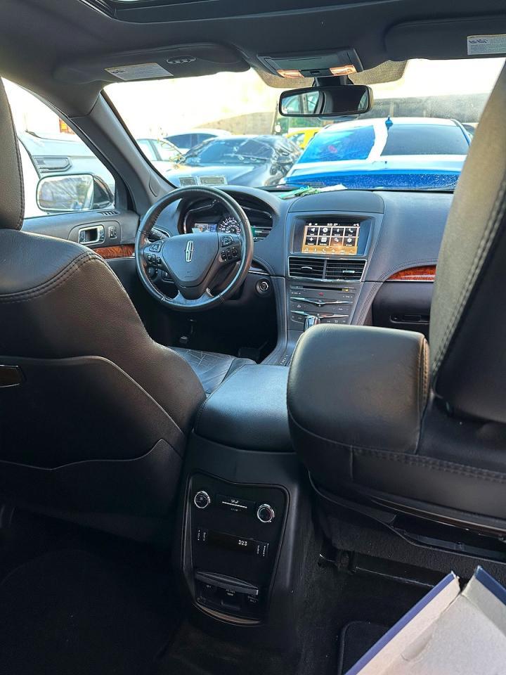 2018 Lincoln Mkt - zdjęcie 9