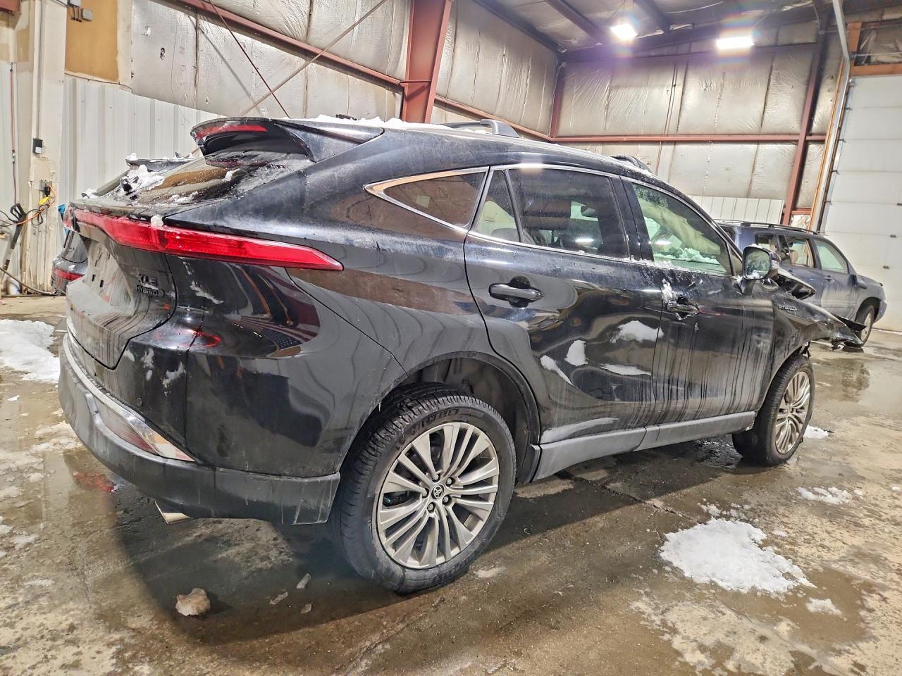 2021 Toyota Venza Xle - zdjęcie 3