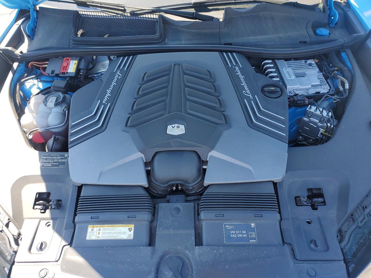 2022 Lamborghini Urus - zdjęcie 12